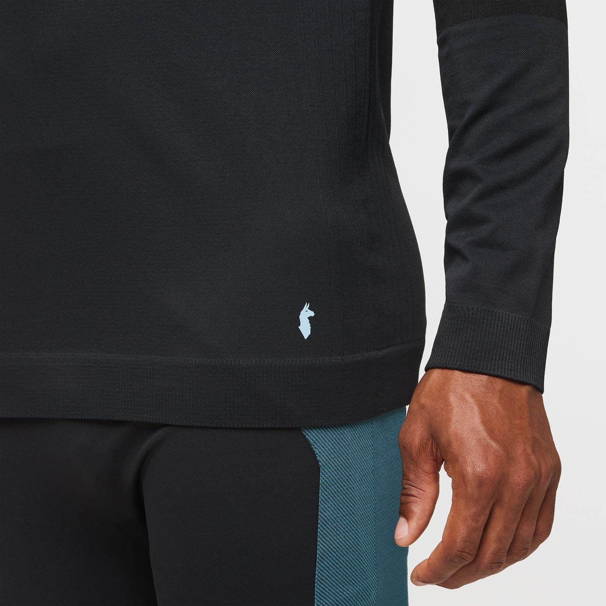 Debajo Seamless Baselayer Crew - Men's - Image 6